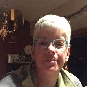 Meet your Posher, Annette